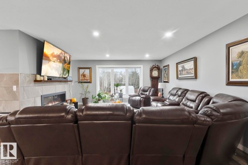 63320 Rge Rd 454, Rural Bonnyville M.D., AB - Indoor Photo Showing Living Room With Fireplace