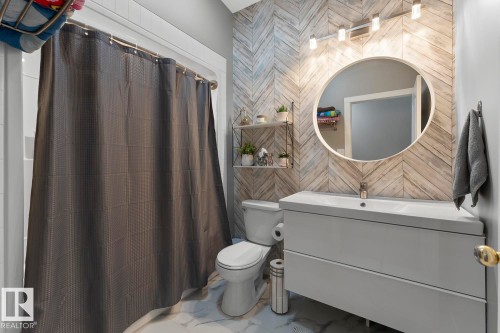 63320 Rge Rd 454, Rural Bonnyville M.D., AB - Indoor Photo Showing Bathroom