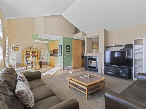 15720 93 Street, Edmonton, AB - Indoor Photo Showing Living Room With Fireplace