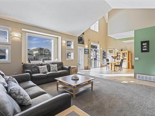 15720 93 Street, Edmonton, AB - Indoor Photo Showing Living Room