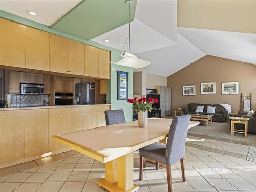 15720 93 Street, Edmonton, AB - Indoor Photo Showing Dining Room