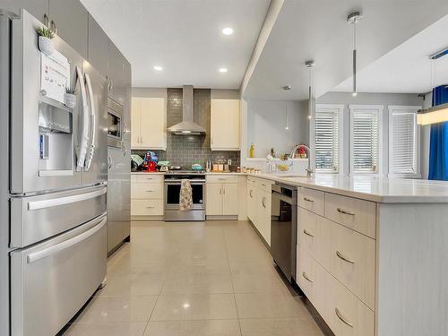 3578 Cherry Landing, Edmonton, AB - Indoor Photo Showing Kitchen With Upgraded Kitchen