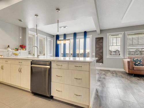 3578 Cherry Landing, Edmonton, AB - Indoor Photo Showing Kitchen