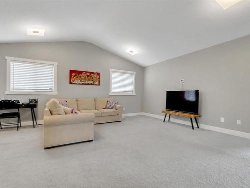 3578 Cherry Landing, Edmonton, AB - Indoor Photo Showing Other Room