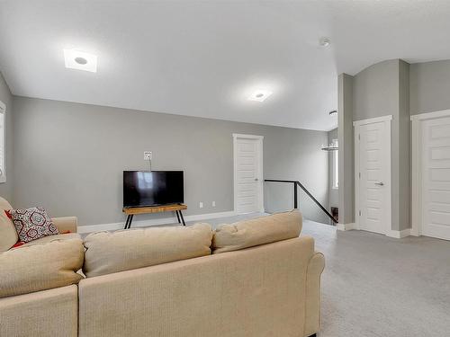 3578 Cherry Landing, Edmonton, AB - Indoor Photo Showing Living Room