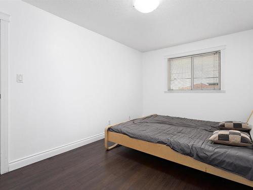 101 10520 80 Avenue, Edmonton, AB - Indoor Photo Showing Bedroom