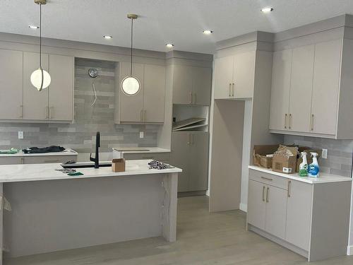 17712 74 Street, Edmonton, AB - Indoor Photo Showing Kitchen With Upgraded Kitchen