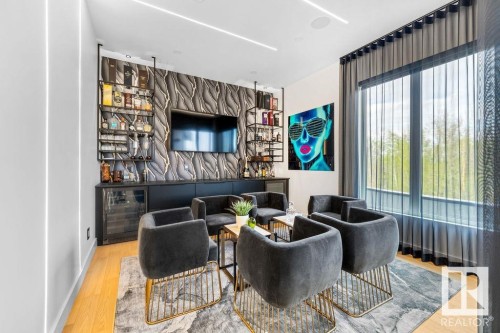 4081 Whispering River Drive, Edmonton, AB - Indoor Photo Showing Dining Room