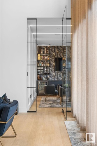 4081 Whispering River Drive, Edmonton, AB - Indoor Photo Showing Other Room