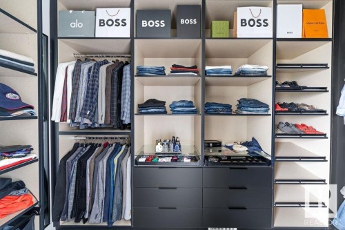 4081 Whispering River Drive, Edmonton, AB - Indoor With Storage