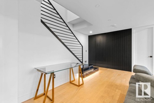 4081 Whispering River Drive, Edmonton, AB - Indoor Photo Showing Other Room