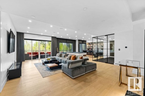 4081 Whispering River Drive, Edmonton, AB - Indoor