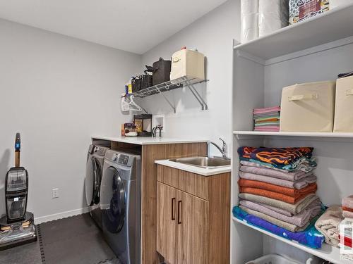 17119 46 Street, Edmonton, AB - Indoor Photo Showing Laundry Room