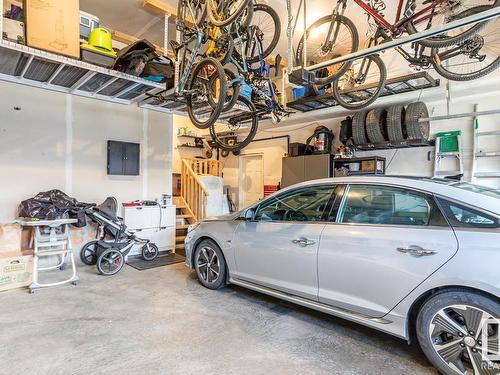 17119 46 Street, Edmonton, AB - Indoor Photo Showing Garage