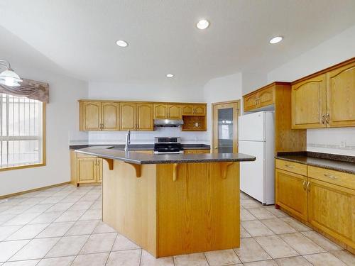 3516 29 Street, Edmonton, AB - Indoor Photo Showing Kitchen