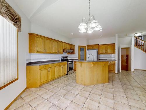 3516 29 Street, Edmonton, AB - Indoor Photo Showing Kitchen