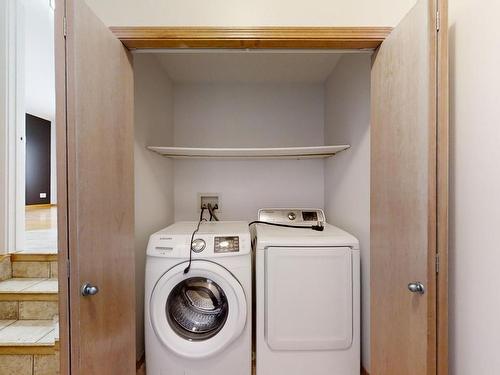 3516 29 Street, Edmonton, AB - Indoor Photo Showing Laundry Room