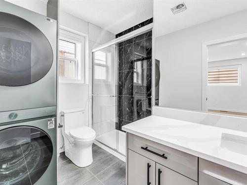 525 Jellett Way, Edmonton, AB - Indoor Photo Showing Laundry Room