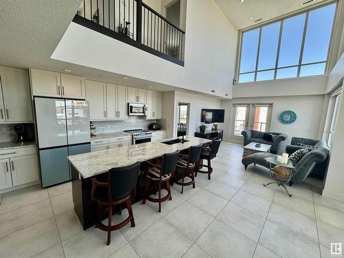 406 1350 Windermere Way, Edmonton, AB - Indoor Photo Showing Kitchen