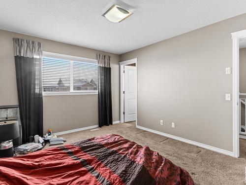 857 Chappelle Link, Edmonton, AB - Indoor Photo Showing Bedroom