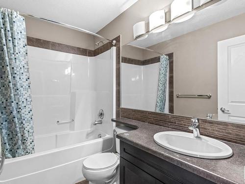 857 Chappelle Link, Edmonton, AB - Indoor Photo Showing Bathroom