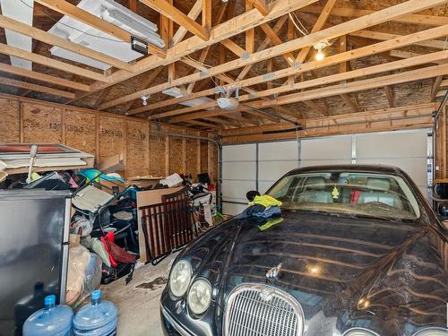 857 Chappelle Link, Edmonton, AB - Indoor Photo Showing Garage