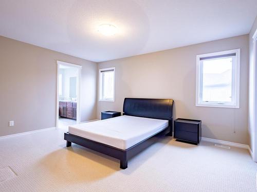 5932 12 Avenue, Edmonton, AB - Indoor Photo Showing Bedroom