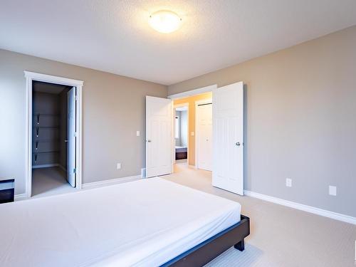 5932 12 Avenue, Edmonton, AB - Indoor Photo Showing Bedroom