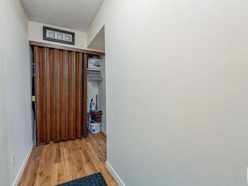 305 Lancaster Terrace, Edmonton, AB - Indoor Photo Showing Other Room