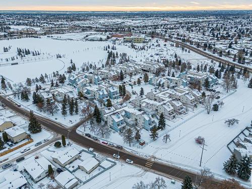 305 Lancaster Terrace, Edmonton, AB - Outdoor With View