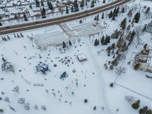 305 Lancaster Terrace, Edmonton, AB - Outdoor With View