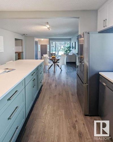 9307 176 Street, Edmonton, AB - Indoor Photo Showing Kitchen