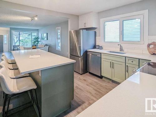 9307 176 Street, Edmonton, AB - Indoor Photo Showing Kitchen