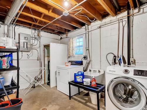 10845 65 Avenue, Edmonton, AB - Indoor Photo Showing Laundry Room