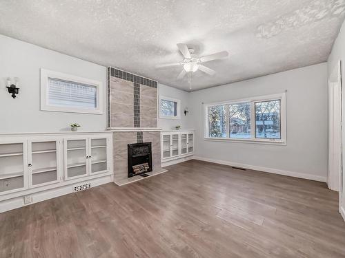 11527 97 Street, Edmonton, AB - Indoor With Fireplace