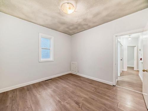 11527 97 Street, Edmonton, AB - Indoor Photo Showing Other Room