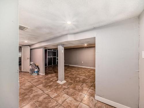 11527 97 Street, Edmonton, AB - Indoor Photo Showing Other Room