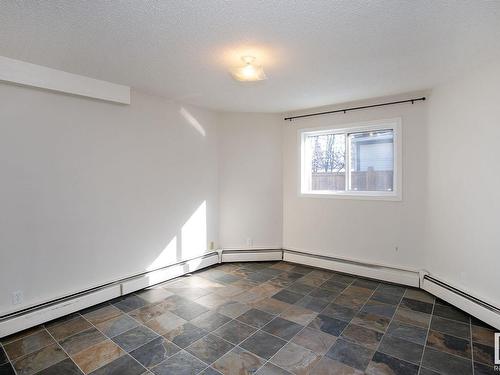 106 9854 88 Avenue, Edmonton, AB - Indoor Photo Showing Other Room