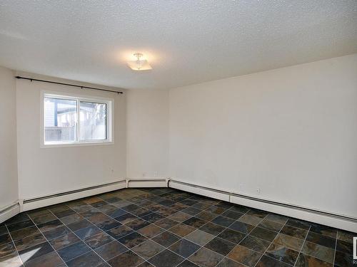 106 9854 88 Avenue, Edmonton, AB - Indoor Photo Showing Other Room