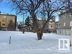 9626 105A Avenue  Edmonton, AB T5H 0M4