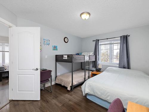 7 10103 101 Avenue, Morinville, AB - Indoor Photo Showing Bedroom