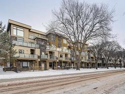 48 11518 76 Avenue  Edmonton, AB T6G 0K7