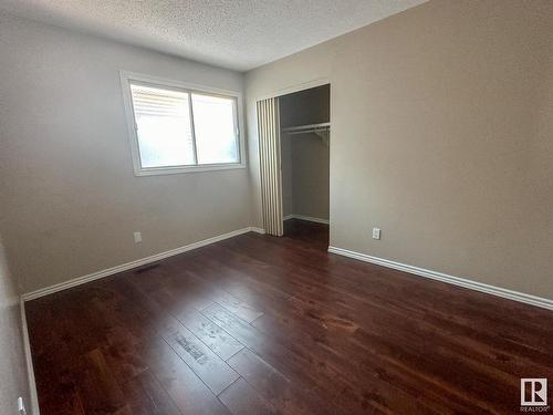 8205 115 Avenue, Edmonton, AB - Indoor Photo Showing Other Room