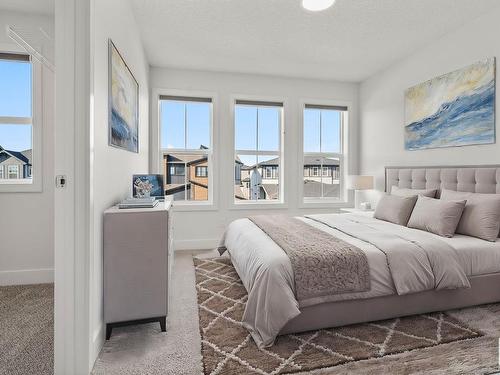 3341 Erlanger Bend Bend, Edmonton, AB - Indoor Photo Showing Bedroom