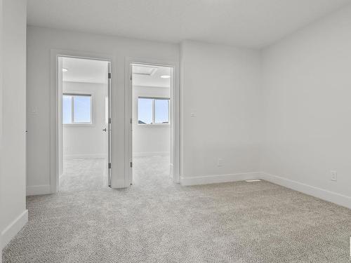 3341 Erlanger Bend Bend, Edmonton, AB - Indoor Photo Showing Other Room