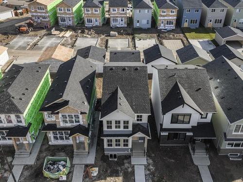 3341 Erlanger Bend Bend, Edmonton, AB - Outdoor With Facade