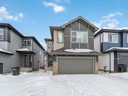 2622 15A Avenue  Edmonton, AB T6T 2T7