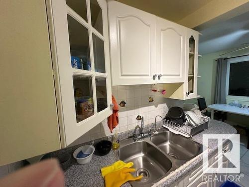 774 Abbottsfield Road, Edmonton, AB - Indoor Photo Showing Kitchen With Double Sink