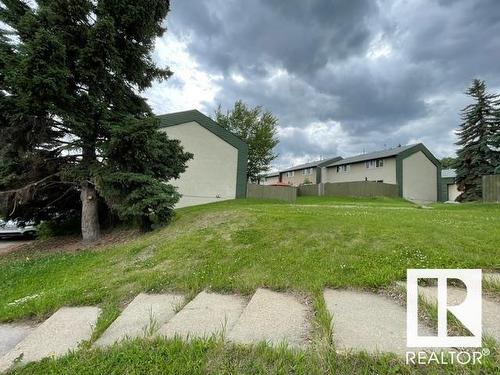 774 Abbottsfield Road, Edmonton, AB - Outdoor