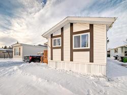 341 West Brook Way  Edmonton, AB T5S 1T5